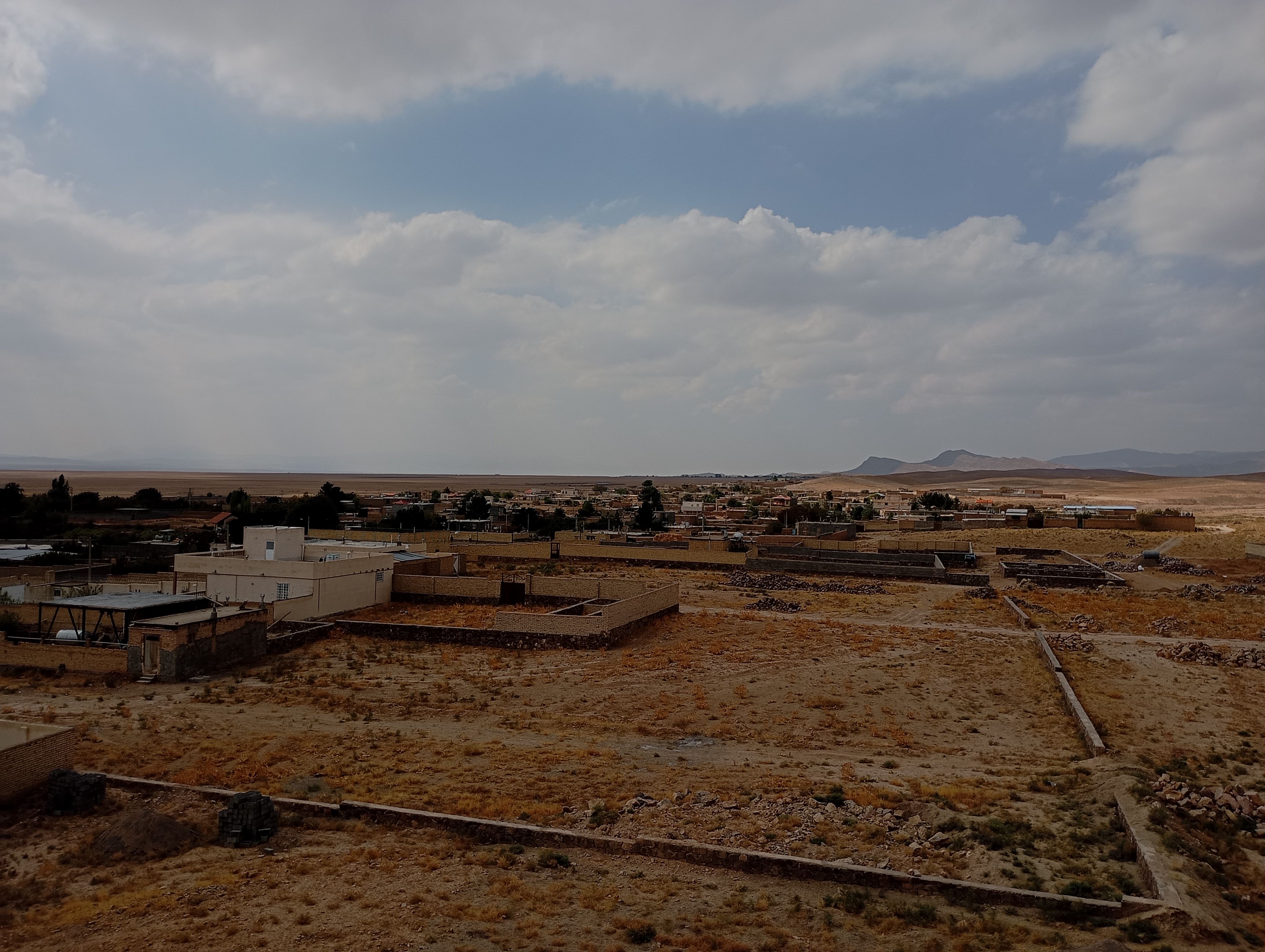 خریج از نمایی دیگر.